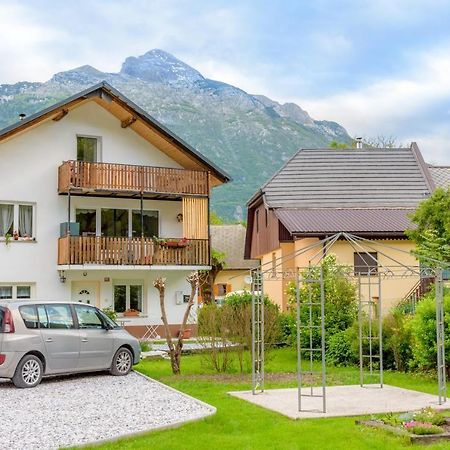 Apartmaji Slatenik Бовец Экстерьер фото
