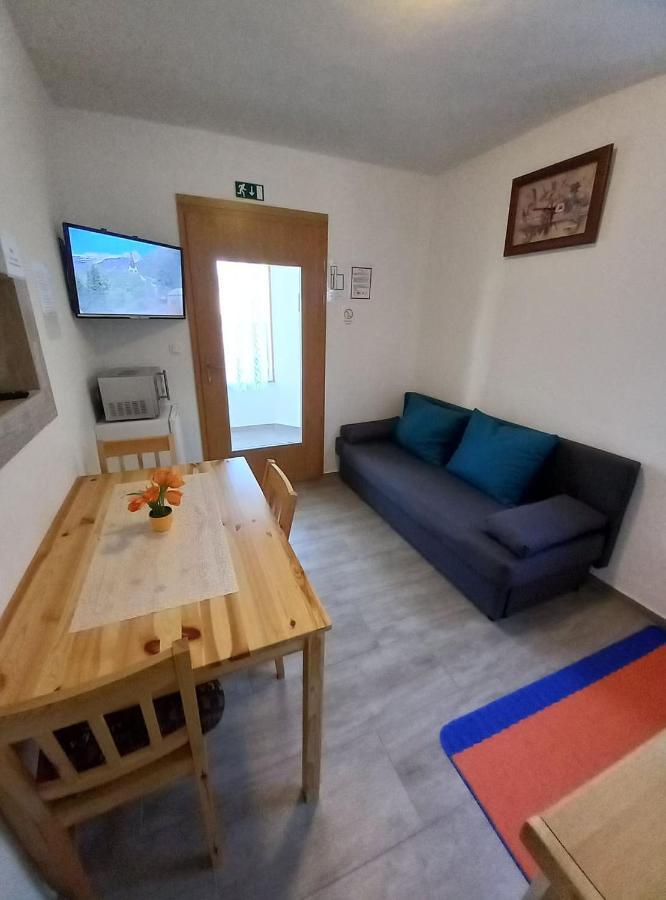 Apartmaji Slatenik Бовец Экстерьер фото