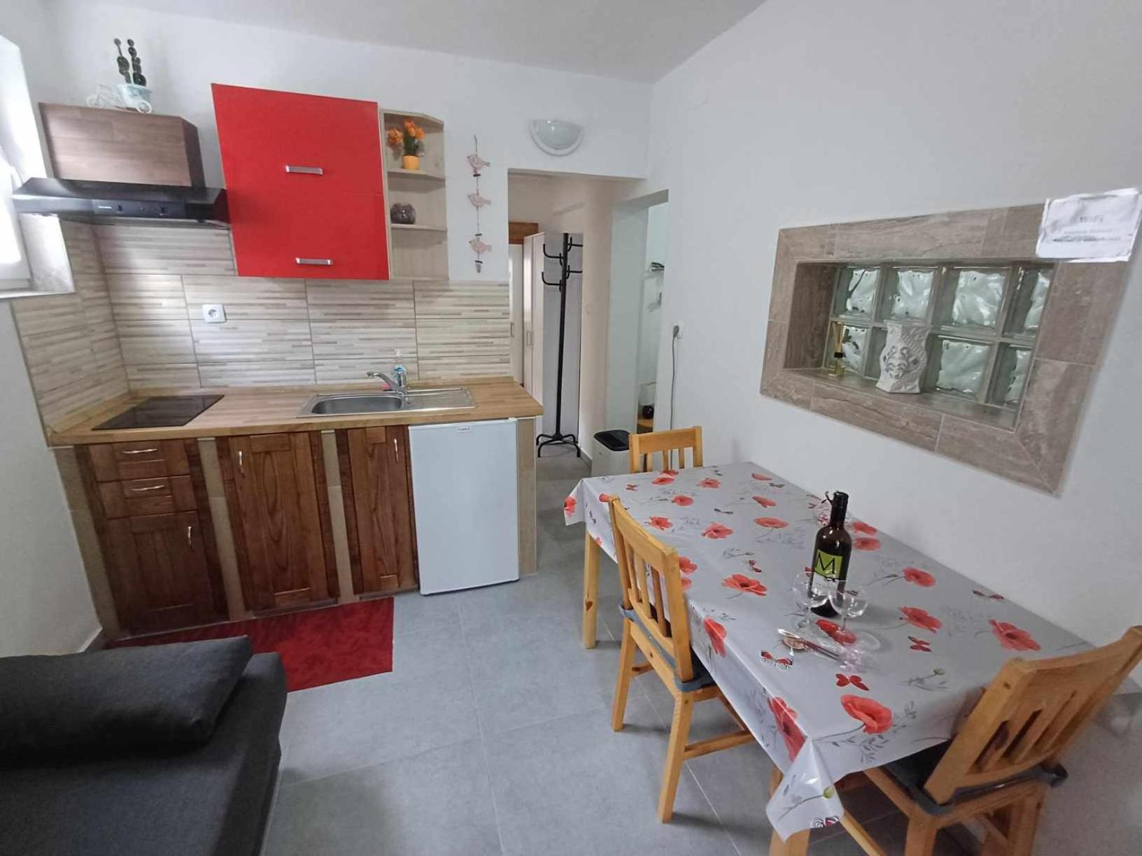 Apartmaji Slatenik Бовец Экстерьер фото